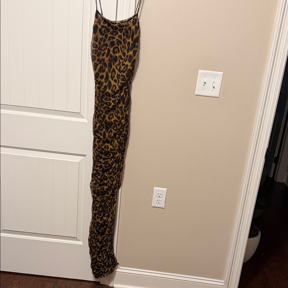 Leopard Print maxi dress with side split - Brown/Black